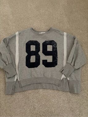 Altar’d State oversized women’s crewneck